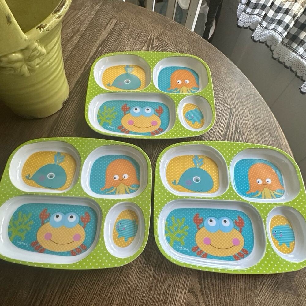Citrus Grove 9.5" x 8.5"  Divided Kids Plates Melamine Food Design Lot of 3